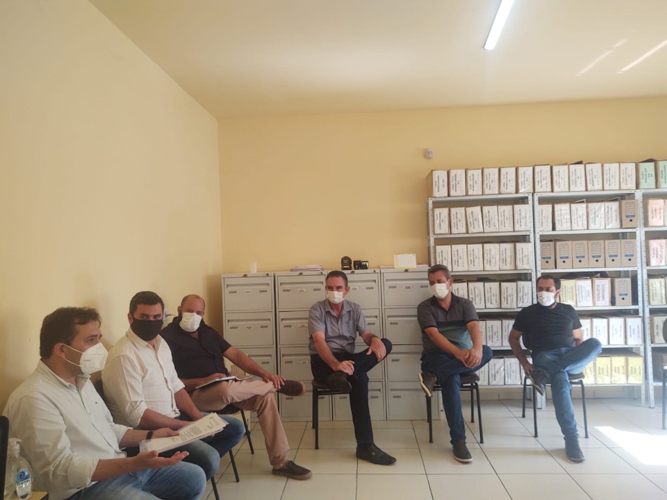 REUNIÃO COM OS PREFEITOS INTEGRANTES DO CIVARC